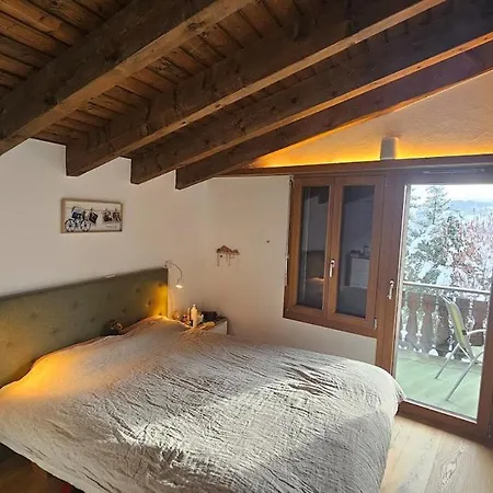 Half Chalet 2 Min From Ski Bus Apartment
